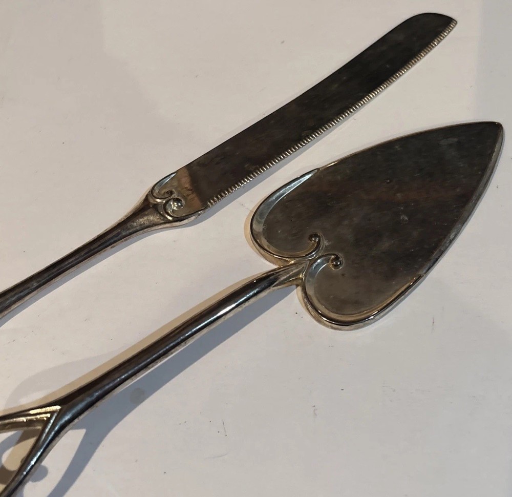 Studio His & Hers Cake Server & Knife Heart Metal Silver Plated Wedding