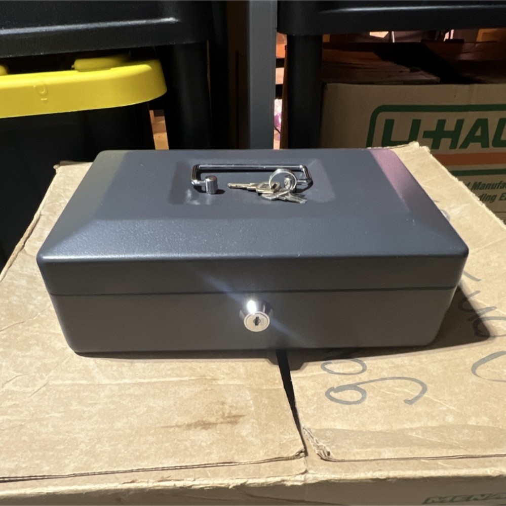Metal Lockable Cash Box with Handle, Key, Removable Adjustable Tray