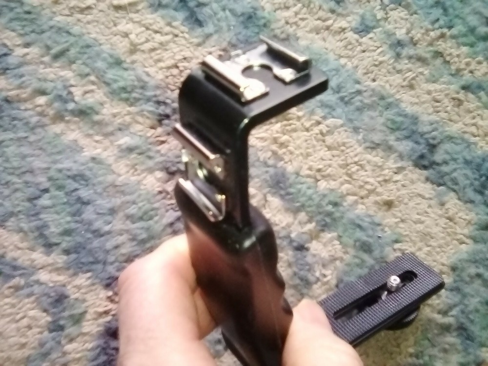 Bower Camera Bracket