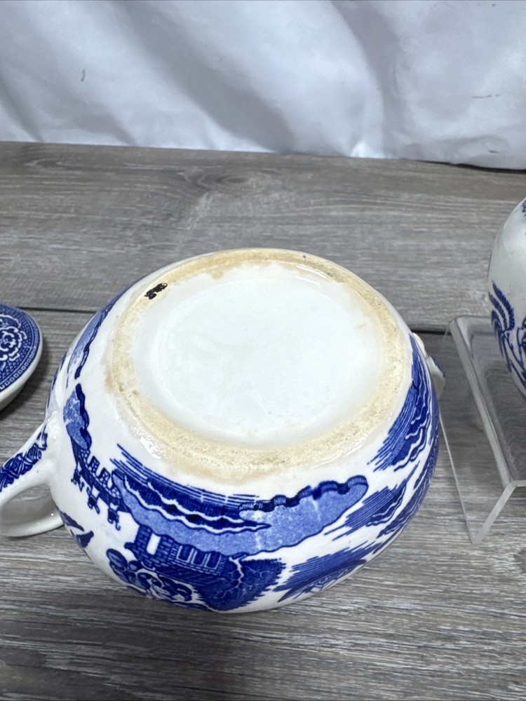 Vtg Blue Willow Sugar Bowl & Creamer Set