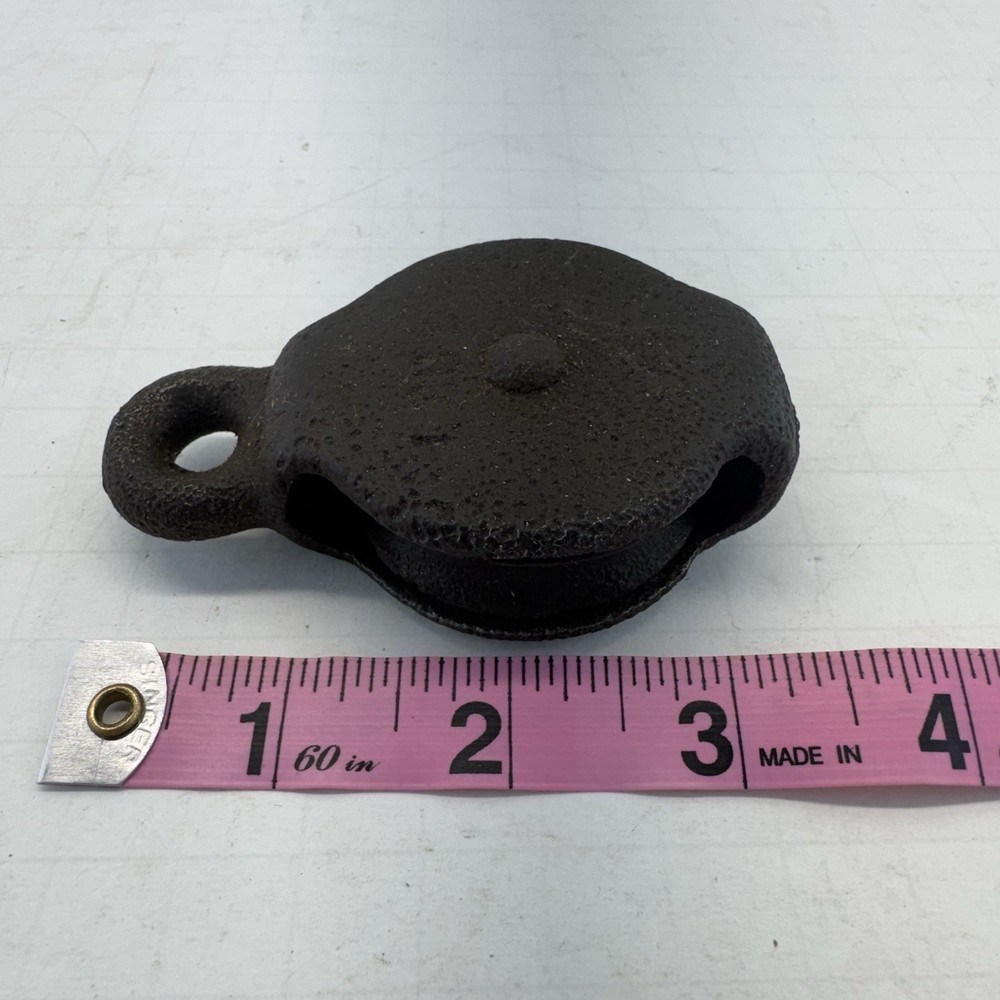 Vintage Cast Iron Single Sheave Pulley Block – Farm Barn Ship Rigging