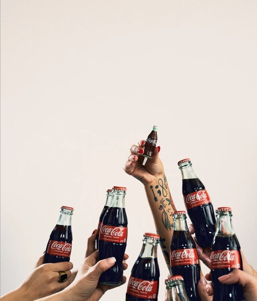 NORA FLEMING COKE MINI - A432