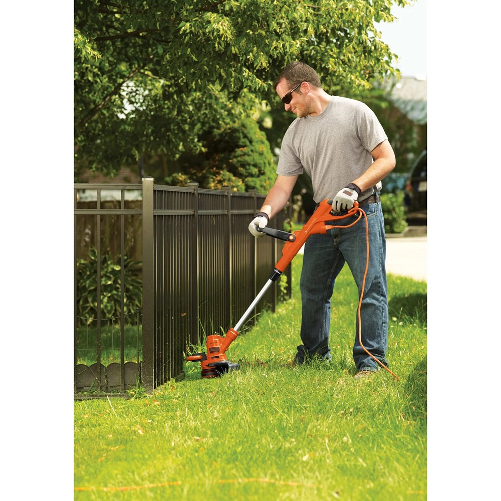 BLACK+DECKER String Trimmer, 6.5-Amp, 14-Inch - GH900