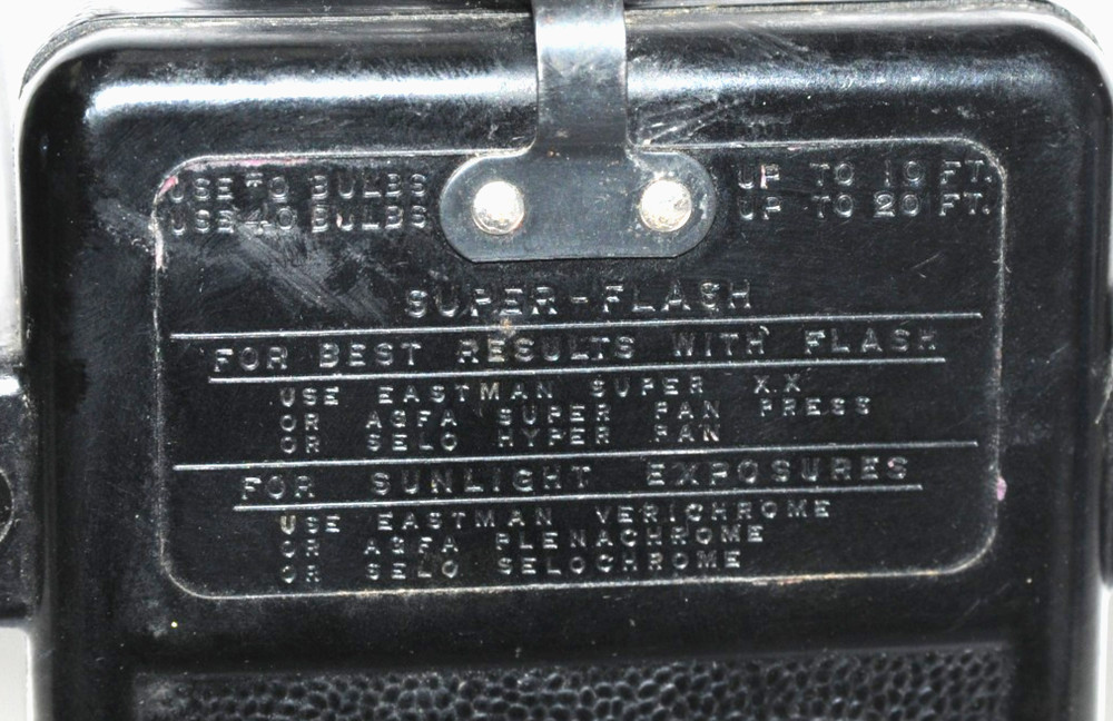 SPARTUS PRESS FLASH CAMERA w/o Bulb. Shutter Works. In good condition.