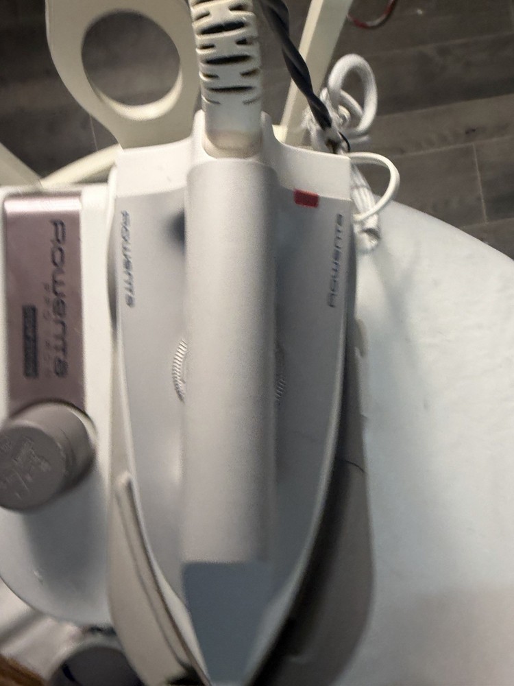 Towenta Steam Station Iron