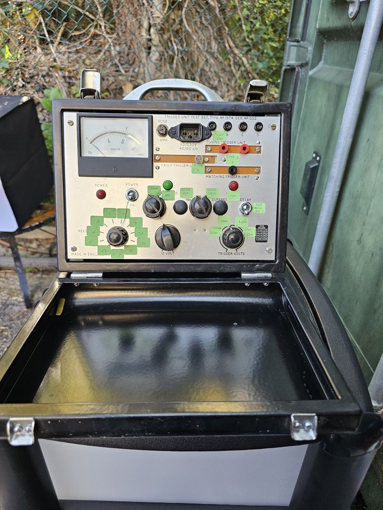 Vintage Trigger Unit Test Set NP1974 Portable Electrical Tester UK
