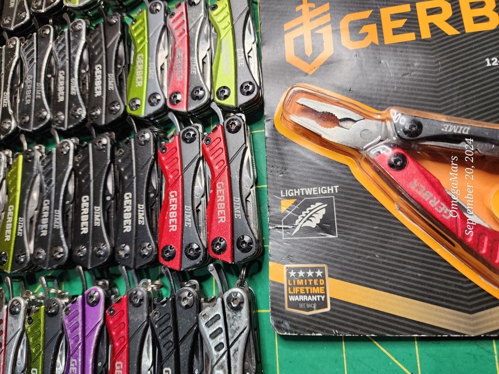 Gerber Dime multi tool x1 good-great conditions, READ the description please.