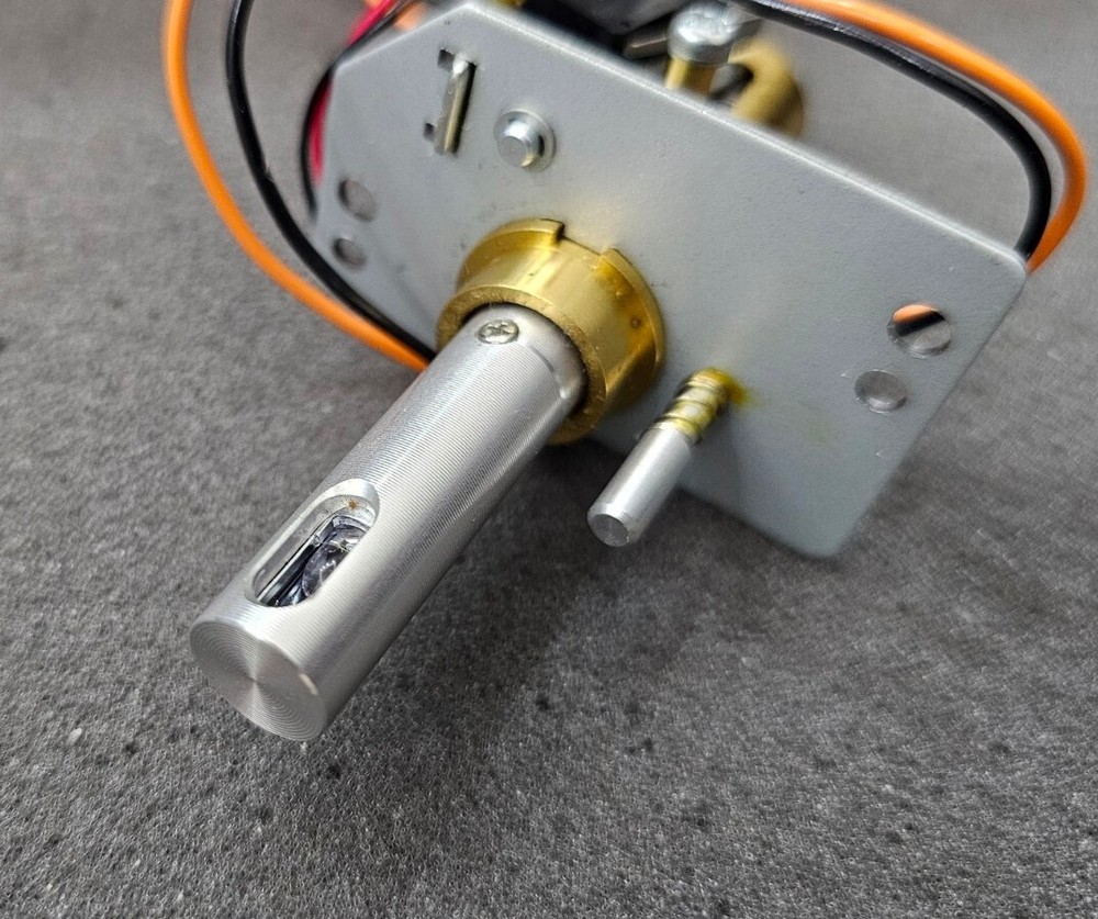 Technics sl1200 Mk6. Target Light Assembly With Original Blue Lamp