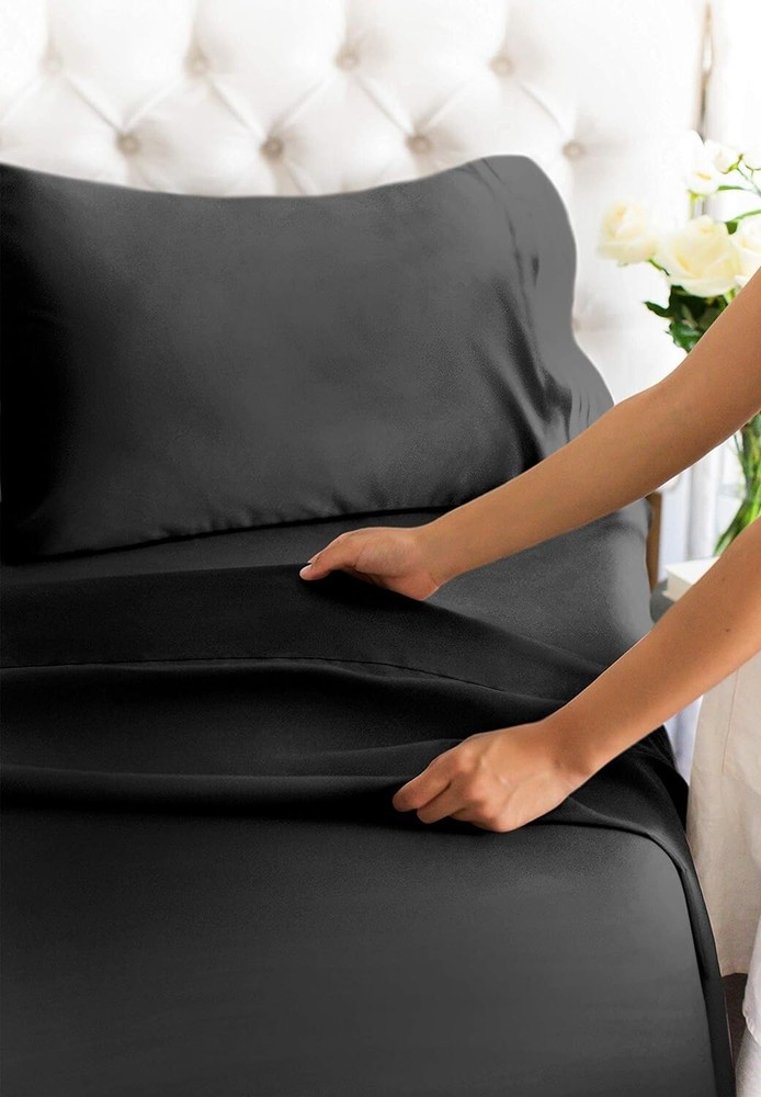 Queen Size 4 Piece Sheet Set - Comfy Breathable & Cooling Sheets - Hotel Luxury