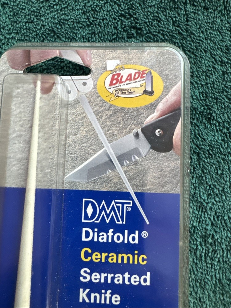 DMT Diafold Diamond Knife Sharpener Serrated Ceramic