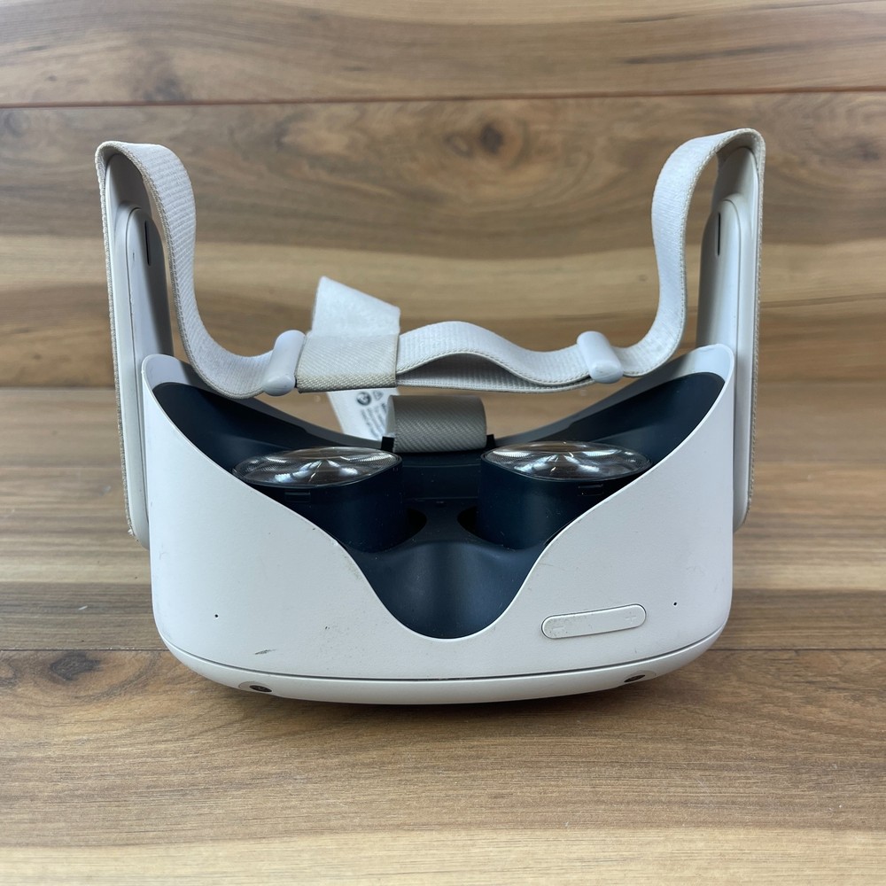 Meta Oculus Quest Standalone VR Headset Only White Bluetooth Adjustable Headband