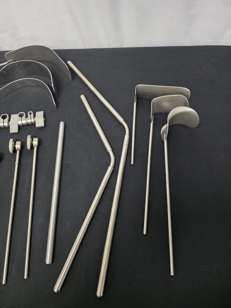 Thompson Surgical Retractor Set & Tray