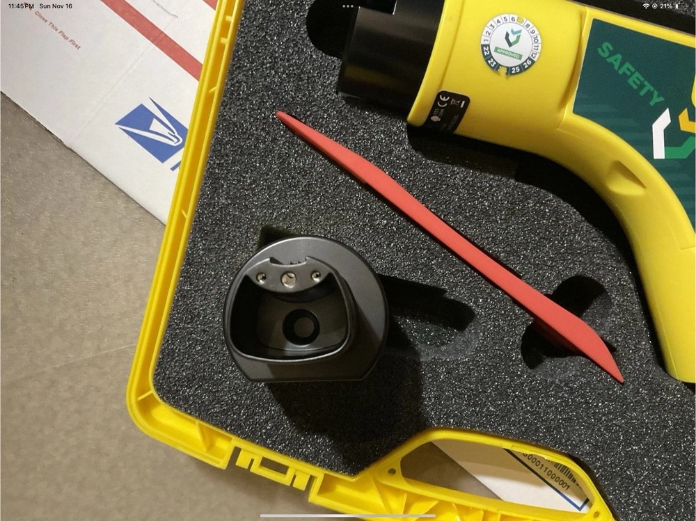 electric car adapter Read