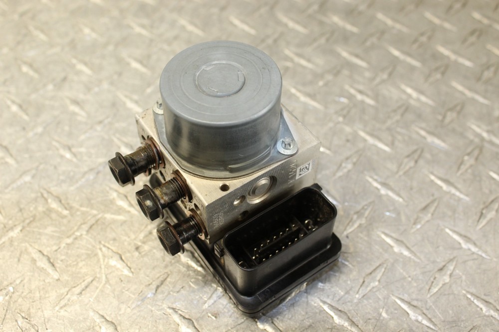 15 / 18 Ducati Scrambler 800 ABS Brake Control Modulo Pump OEM