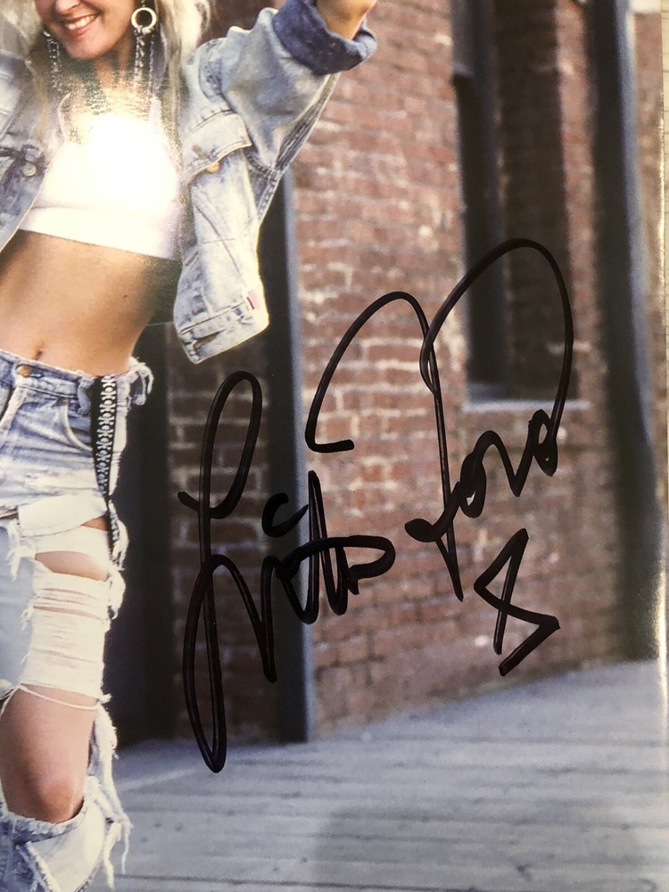 LITA FORD Signed "TIME CAPSULE" Autographed Record LP