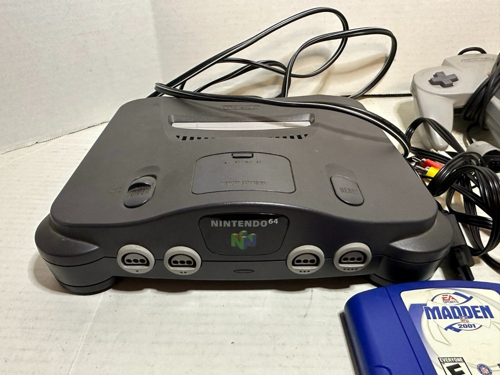 Nintendo 64 system 2 Controllers, Madden 99 and 2001 used tested