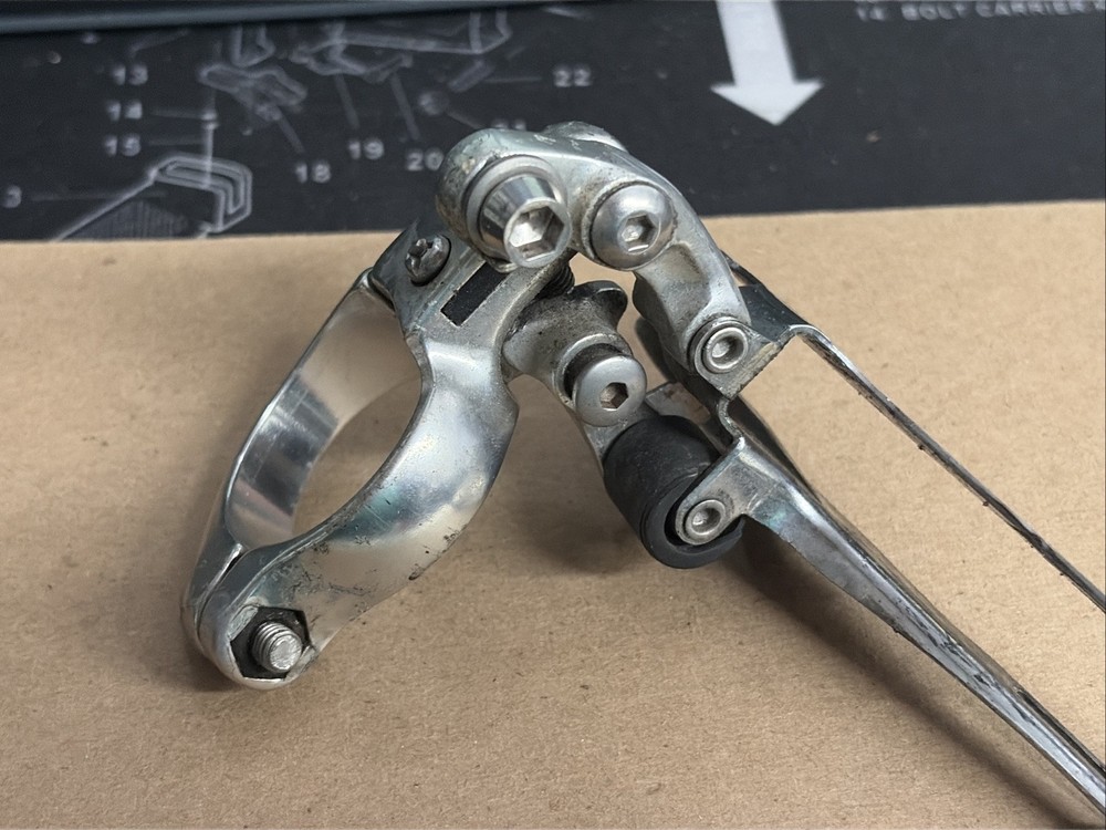 Shimano 105 Front Derailleur FD-5500 Clamp On 31.8 Bottom Pull Double