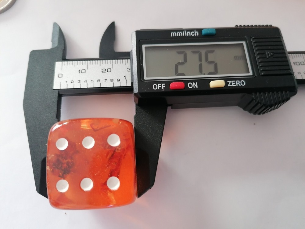 3 HANDMADE BALTIC AMBER Dice