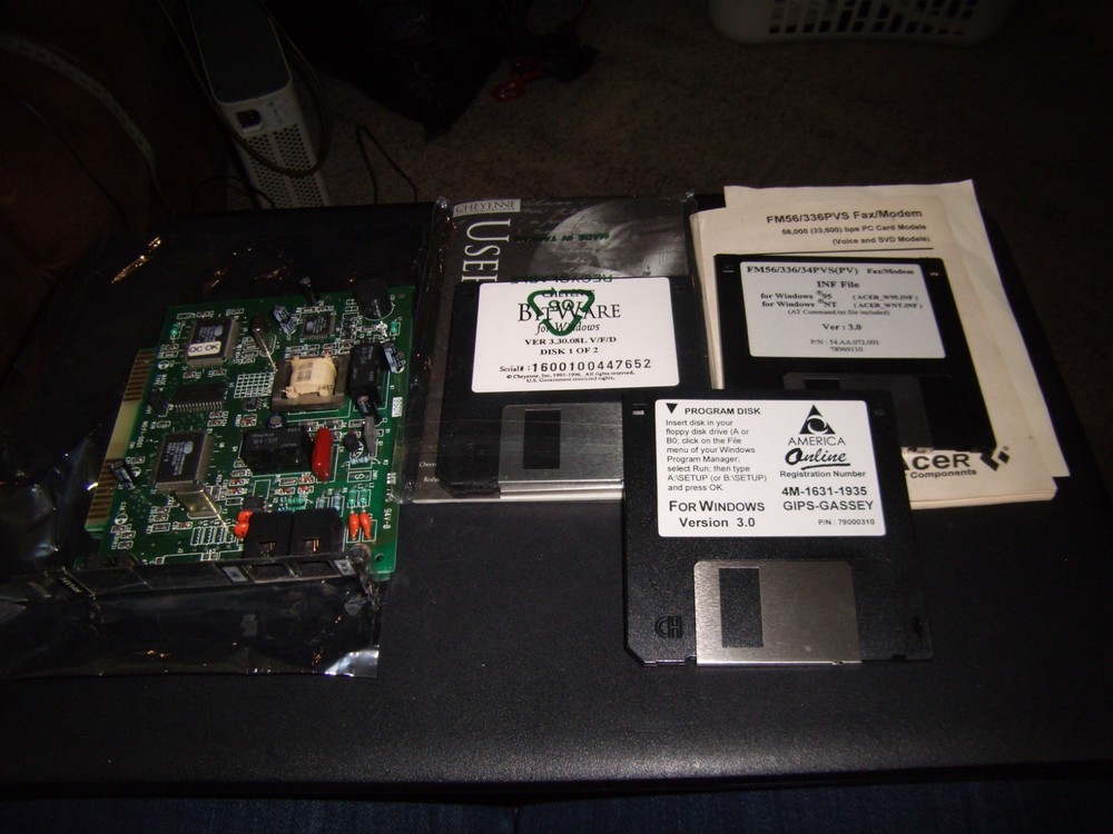 Vintage Logicode Technology 1414LHC Fax/Modem Card & Floppy Software Discs