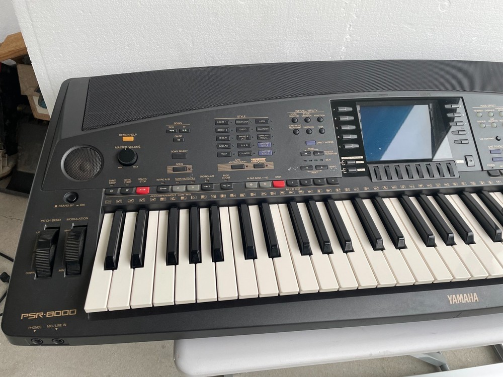 YAMAHA ; PSR- 8000 KEYBOARD / SYSTHESNIZER