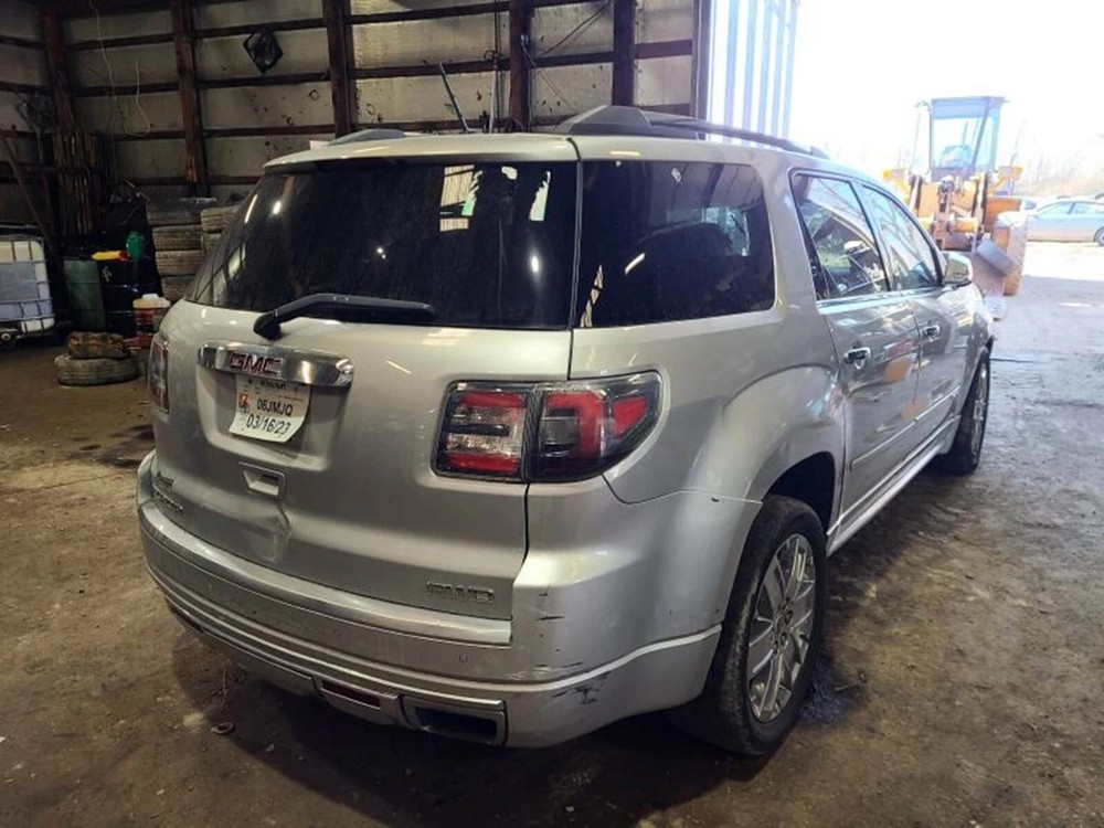 2013-2014 GMC Acadia Engine Fuse Box Assembly OEM