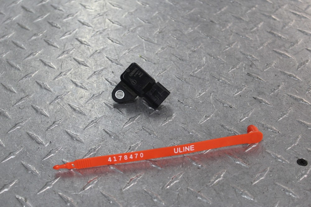 2009 TRIUMPH SPEEDMASTER MAP MASS AIR FLOW PRESSURE SENSOR