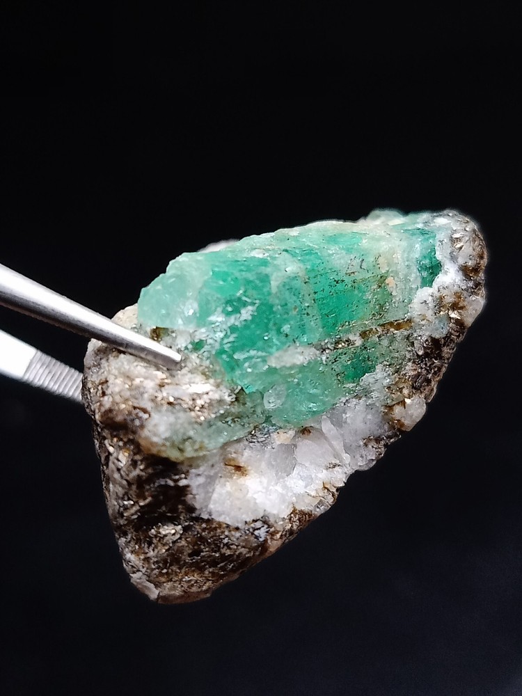 Natural Rough Emerald specimen