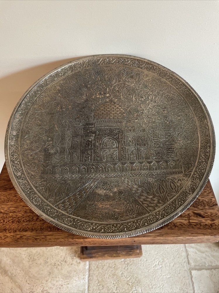 Silver Engraved Taj Mahal Wall Plate