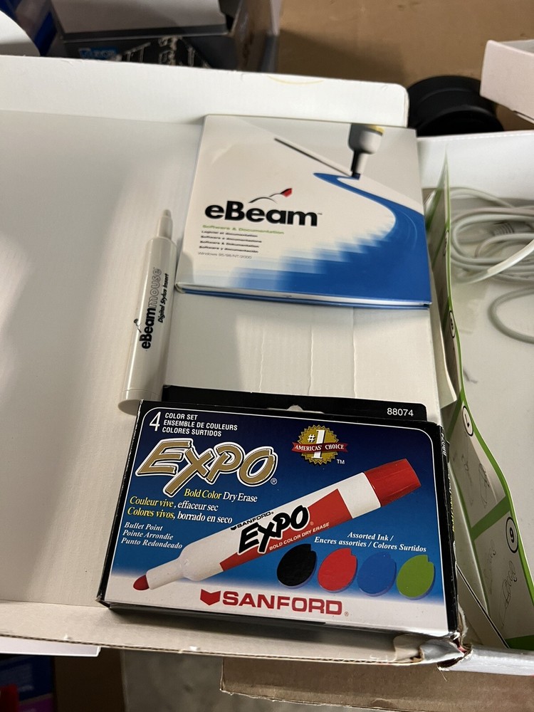 Boone Ebeam Digital Interactive Whiteboard System Projector