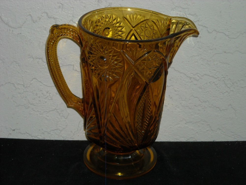 Jubilee / Isis Pattern Water Pitcher Amber