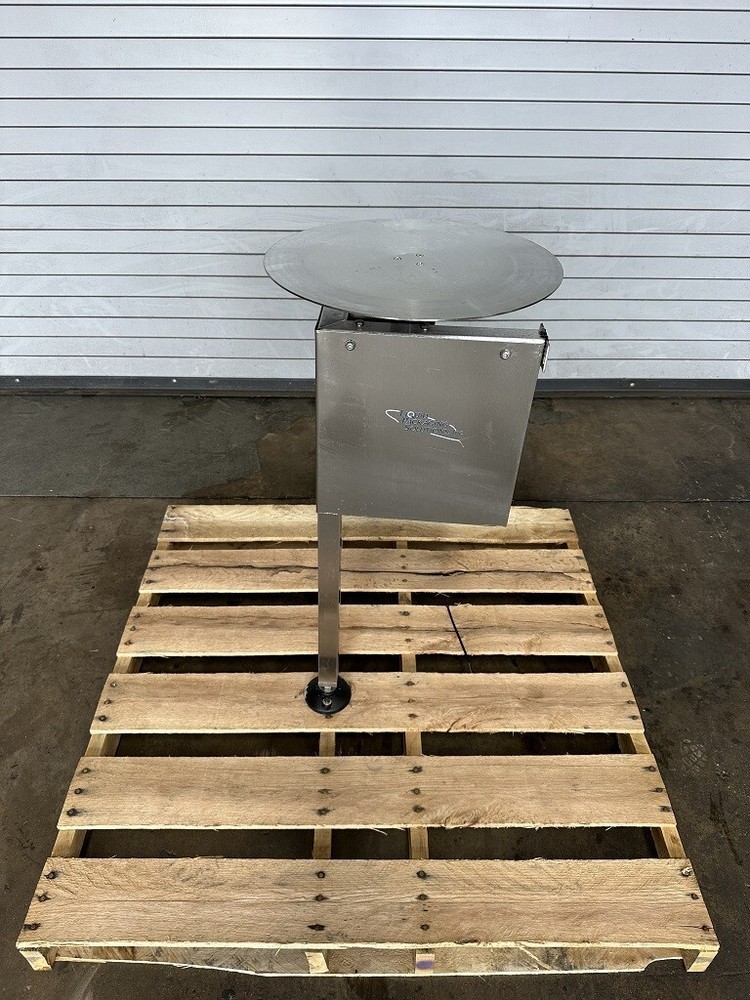 Liquid Packaging Solutions 90 Degree Rotary Conveyor Turn, Curve, Rotary Table