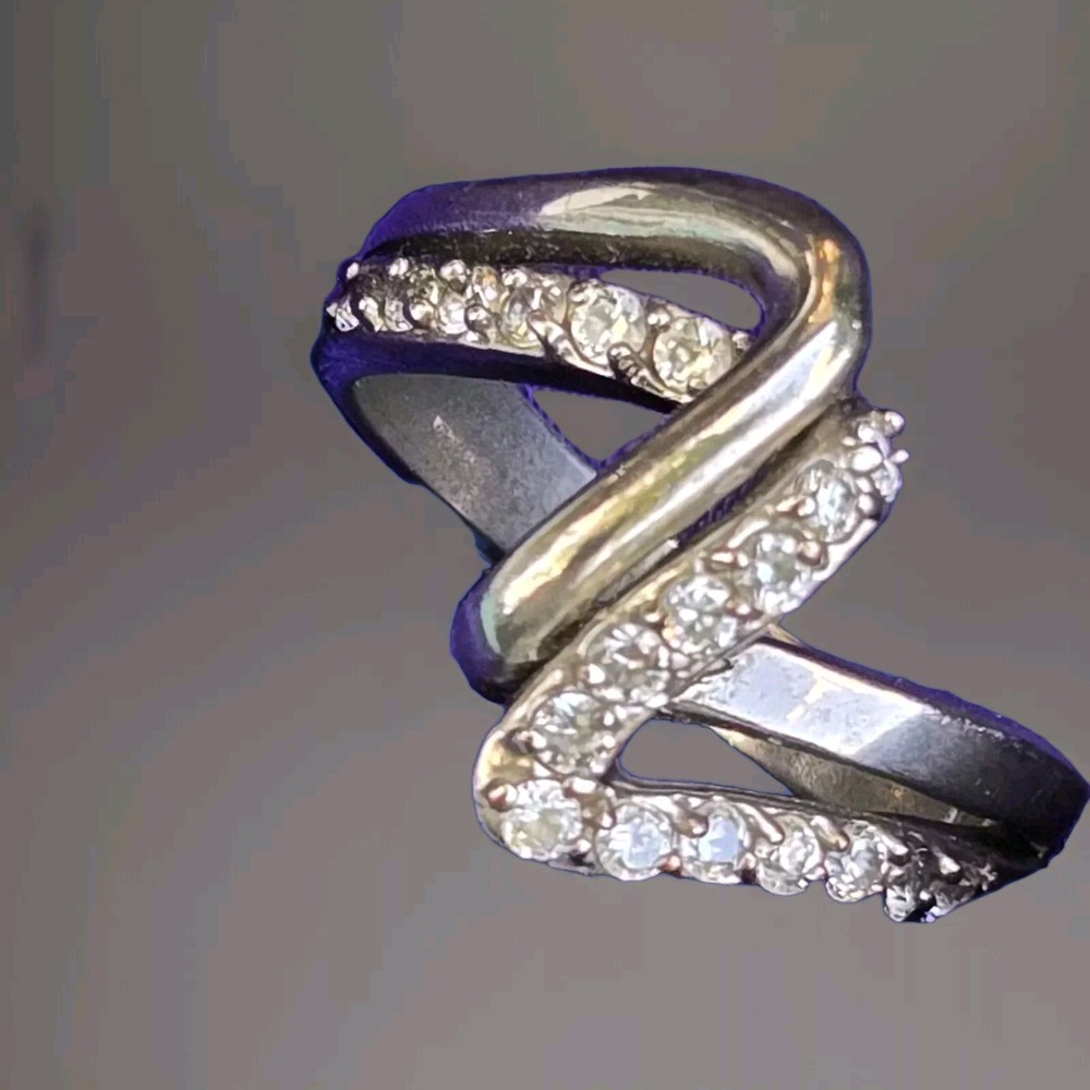 Complex Silvertone Ring Split Double Band Plain & Clear Stones Sz 10 Signed JCI