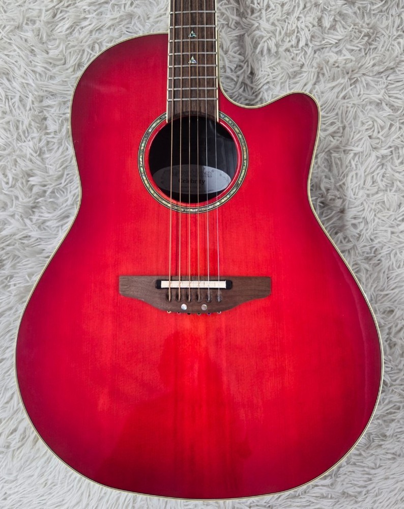 Ovation Celebrity CSE24 6-string Acou/Ele Guitar in Ruby Red with Hardshell Case