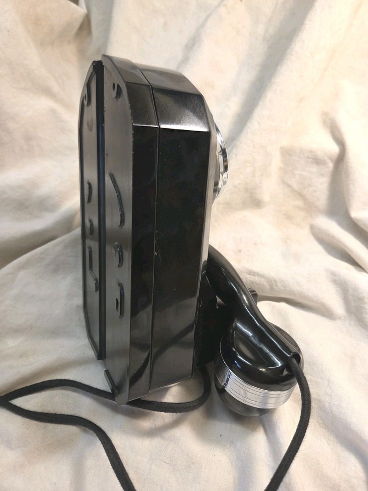 Automatic Electric Black Model 35 Wall Telephone.