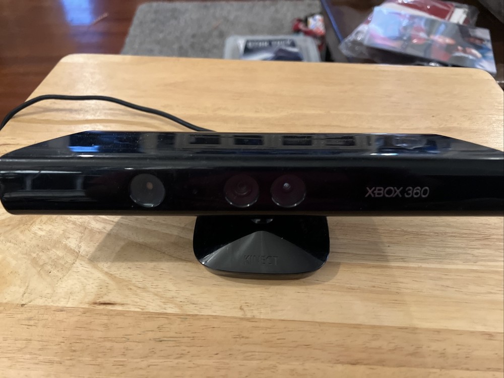 Microsoft Xbox 360 Kinect Sensor Bar