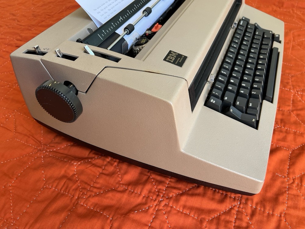 IBM Correcting Selectric III Electric Typewriter Beige