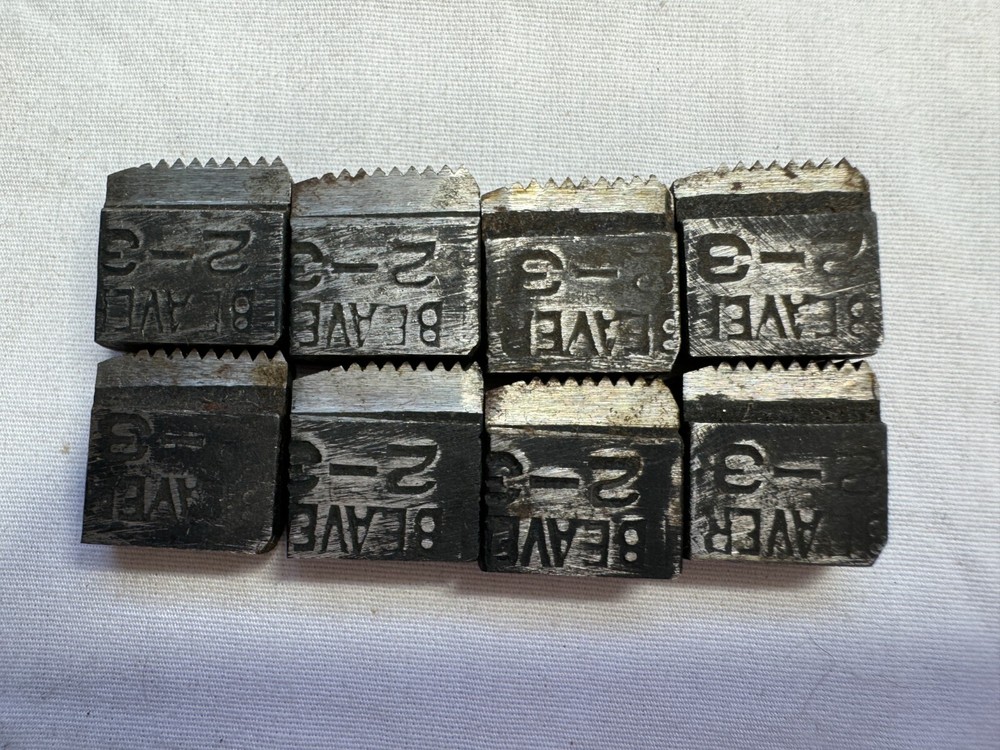 Vintage Beaver Tools 2-3-33 Dies 3/8 NOS