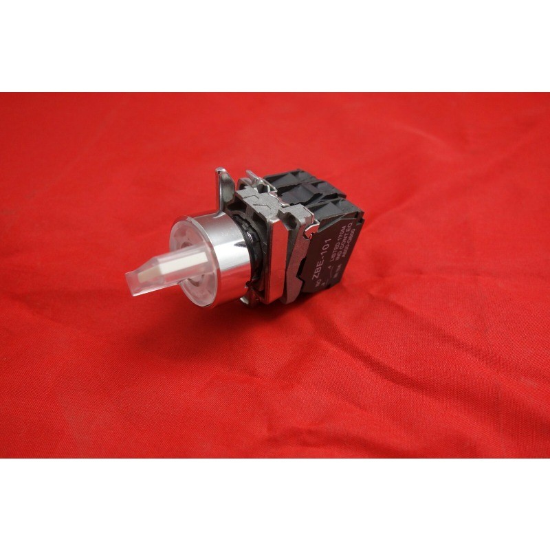 1PCS 22mm 110V White ILLUMINATED Select switch 2 Position Maintain Fits XB4 BK1