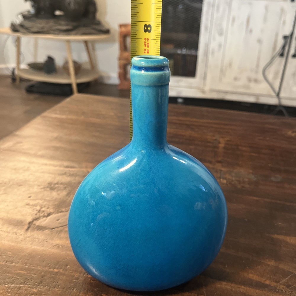 Ceramic Unique Style Blue Vase With Designed Front