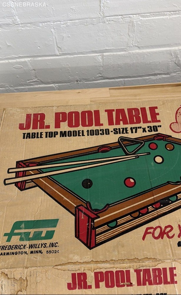 Vintage FW Jr. Pool Table tabletop game.