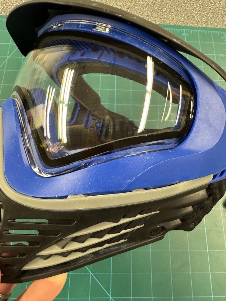 Virtue VIO goggle. 100% complete. Rare!