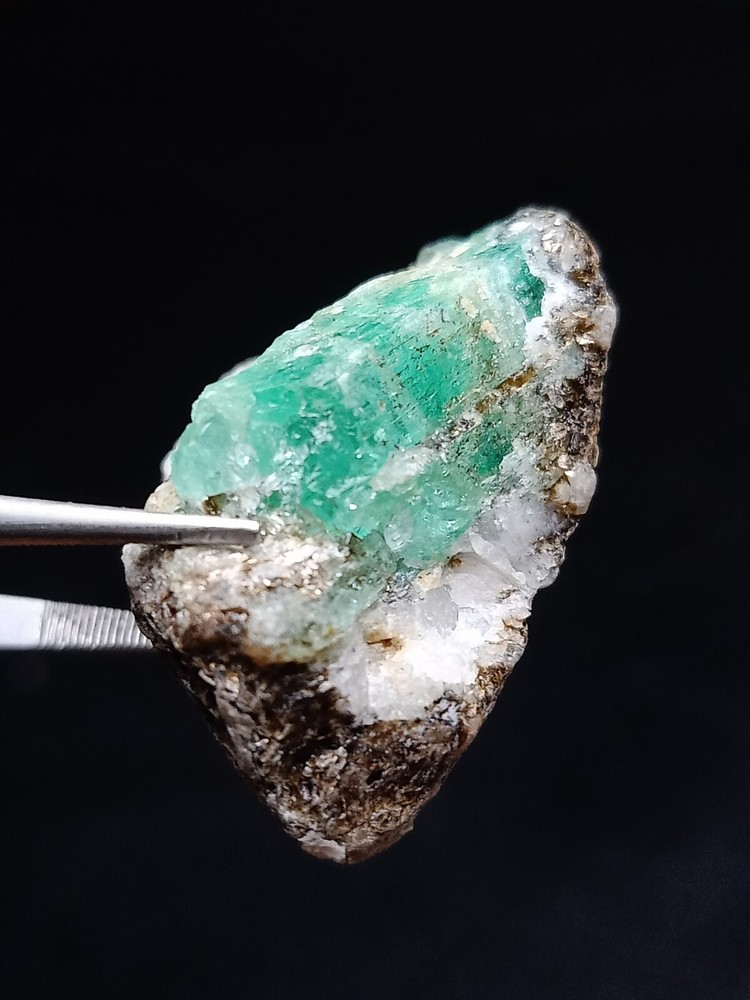 Natural Rough Emerald specimen
