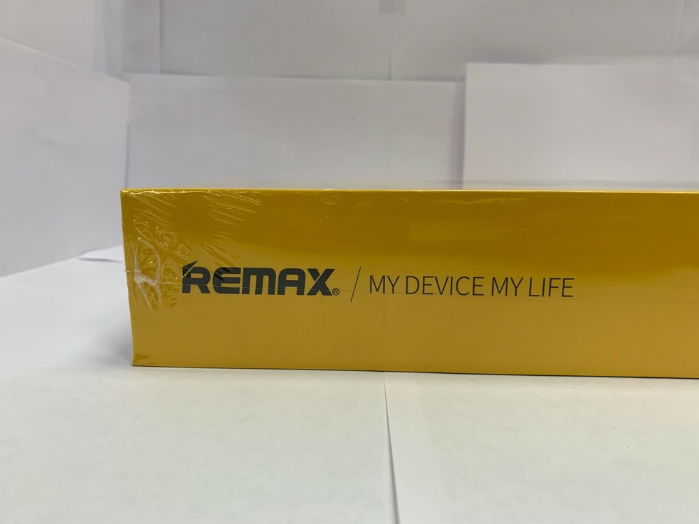 DASHCAM Front & Rear View Camera + Mirror + Data Recorder + Microphone Remax