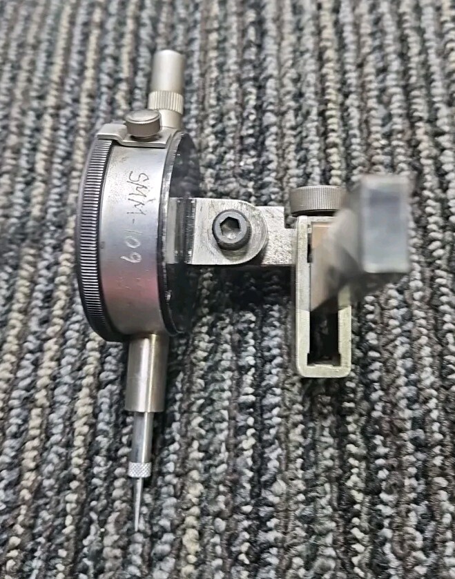 Mitutoyo 2413 Dial Indicator .001"-.400"