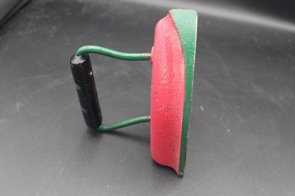 Vintage Iron Flat iron