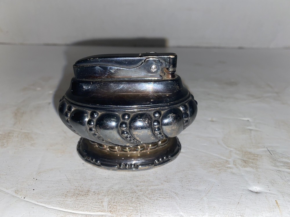 Vintage Ronson Crown Silver Plated Table Lighter