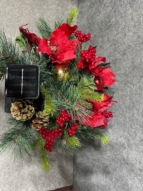 Christmas Solar Greenery with Urn 6x18