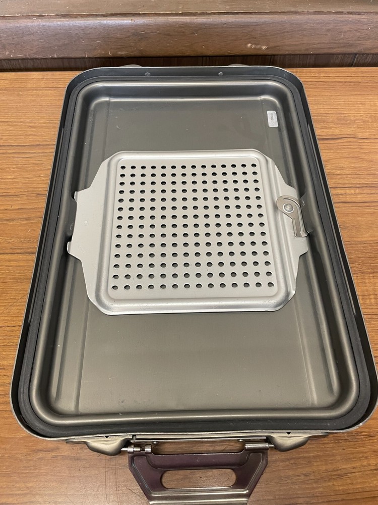 Genesis Sterilization Case with Lid 18" 12" 5" *