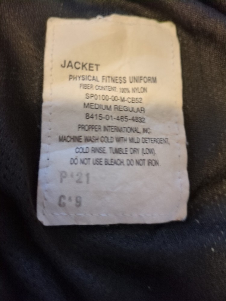 US ARMY PHYSICAL FITNESS UNIFORM JACKET MEDIUM REGULAR