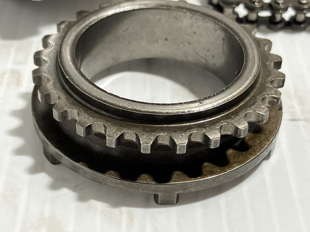 2000 Honda Cbr929rr Oil Pump Assembly (OEM)